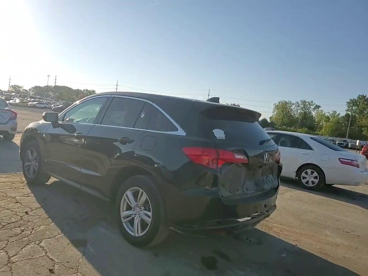 Фото: 5J8TB4H59DL011597