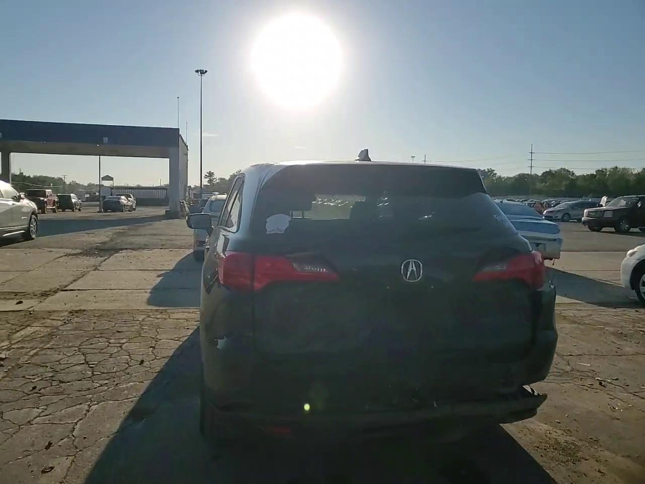 Фото: 5J8TB4H59DL011597