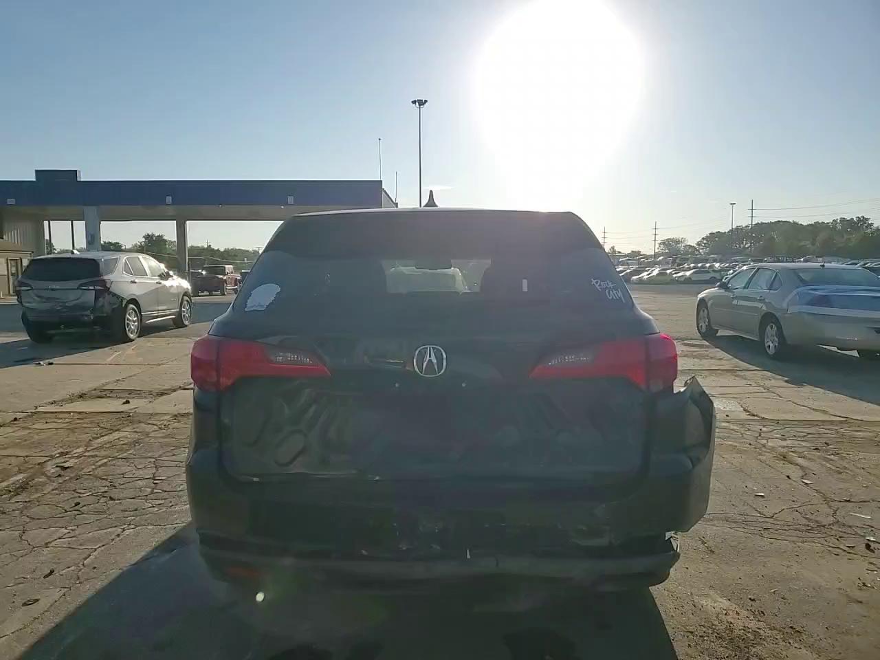 Фото: 5J8TB4H59DL011597