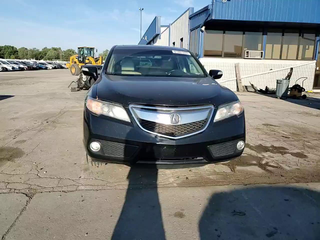 Фото: 5J8TB4H59DL011597