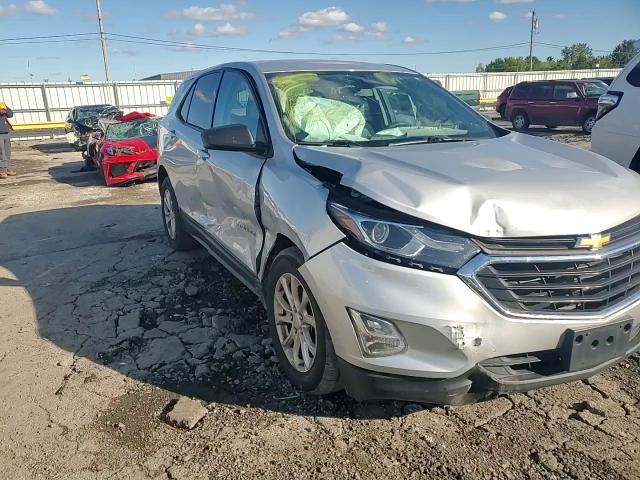 2018 Chevrolet Equinox Ls VIN: 2GNAXHEV5J6226442 Lot: 82312435