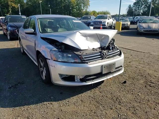 2013 Volkswagen Passat Se VIN: 1VWBP7A32DC028180 Lot: 85155545