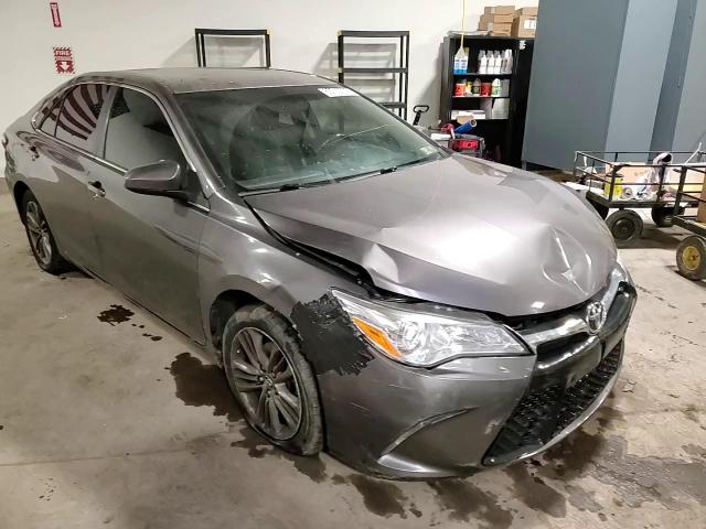 2015 Toyota Camry Le VIN: 4T1BF1FK2FU005560 Lot: 85712705