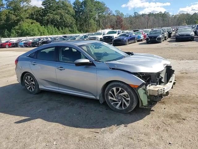 2017 Honda Civic Ex VIN: 19XFC2F7XHE046620 Lot: 89890575