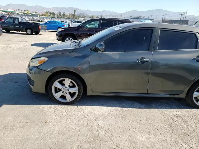 2009 Toyota Corolla Matrix S VIN: 2T1LE40E39C009196 Lot: 82723215
