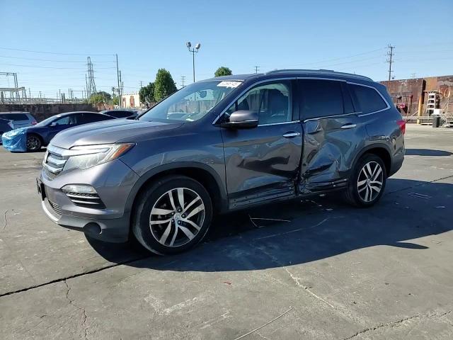 2016 Bcib Pilot Touring Awd W/ VIN: 5FNYF6H97GB085311 Lot: 82595145