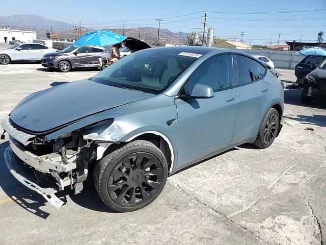 2022 Tesla Model Y VIN: 7SAYGDEE1NF342515 Lot: 84785635