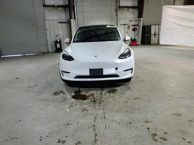 2023 Tesla Model Y VIN: 7SAYGDEE9PA173165 Lot: 84955405