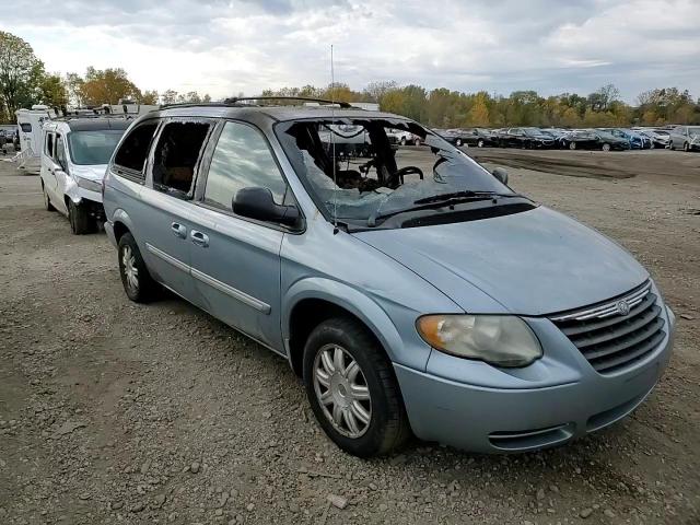 2006 Chrysler Town & Country Touring VIN: 2A4GP54L56R759425 Lot: 82611905
