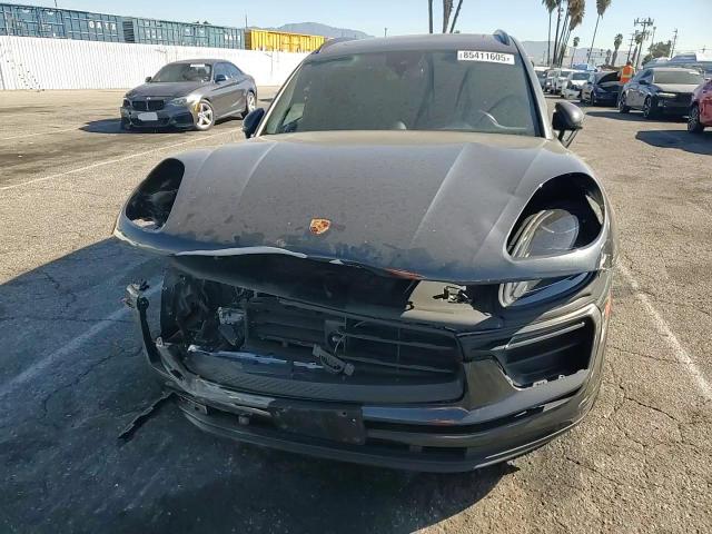 2024 Porsche Macan Base VIN: WP1AA2A52RLB02210 Lot: 85411605