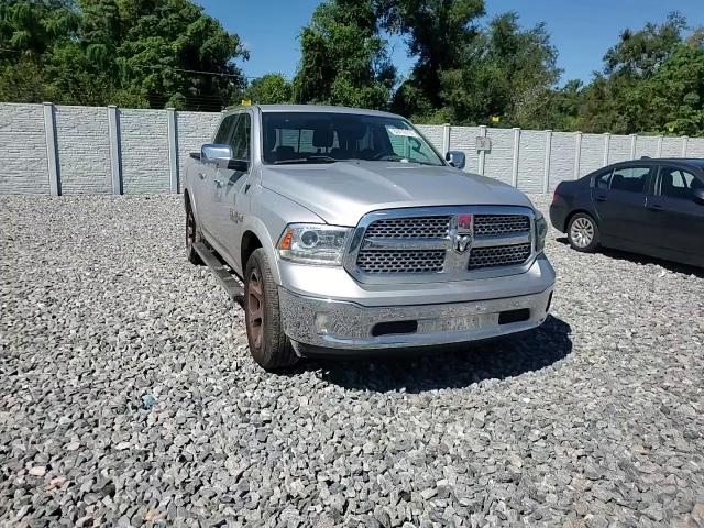 2015 Ram 1500 Laramie VIN: 1C6RR7NT5FS730886 Lot: 82410115