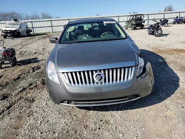 2011 Mercury Milan Premier VIN: 3MEHM0JA4BR604019 Lot: 90830005