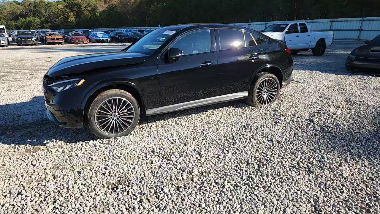 Фото: W1NKJ4HB7TF428287