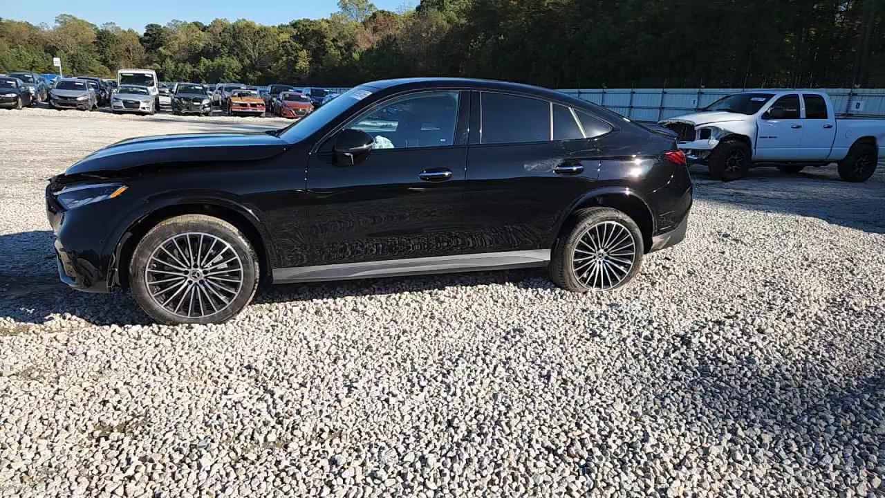 Фото: W1NKJ4HB7TF428287