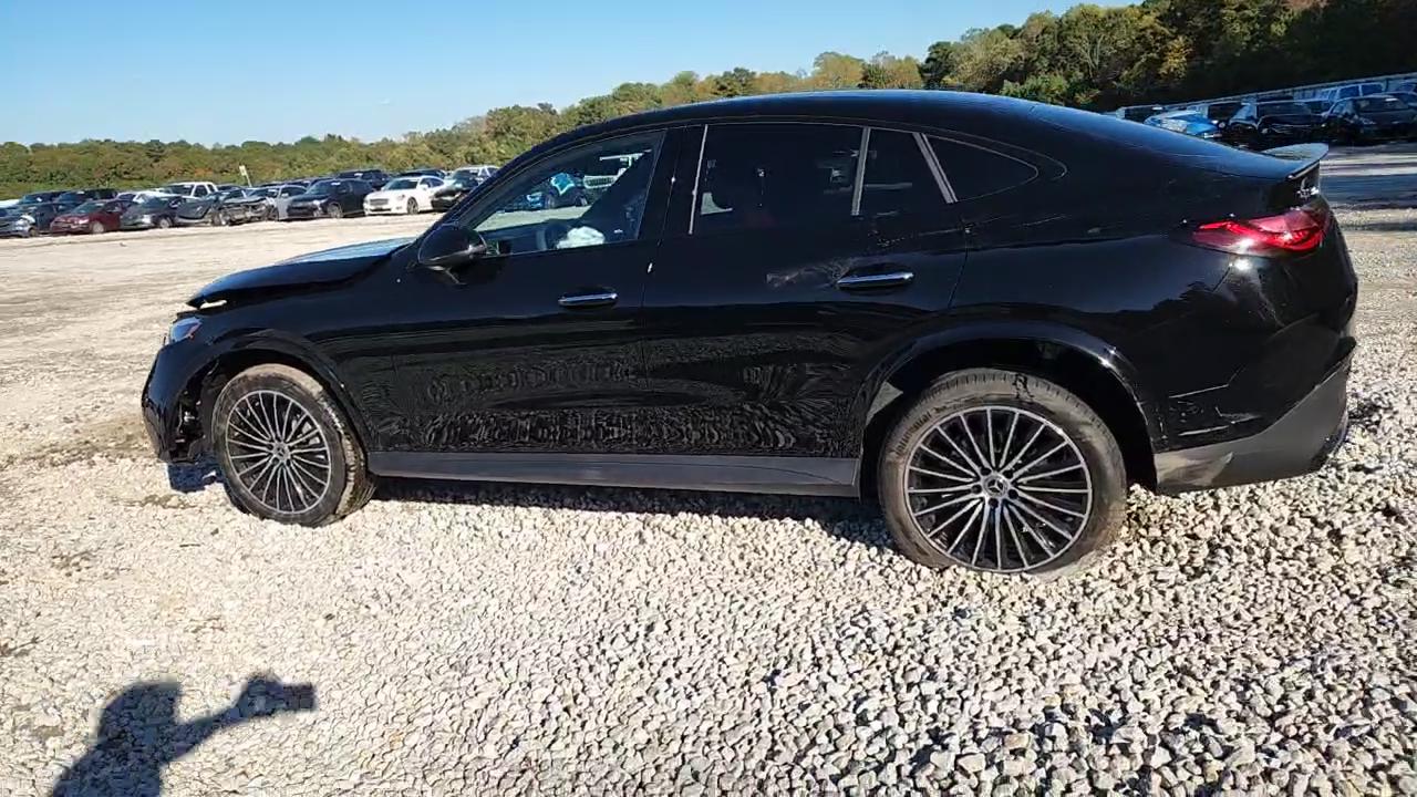 Фото: W1NKJ4HB7TF428287