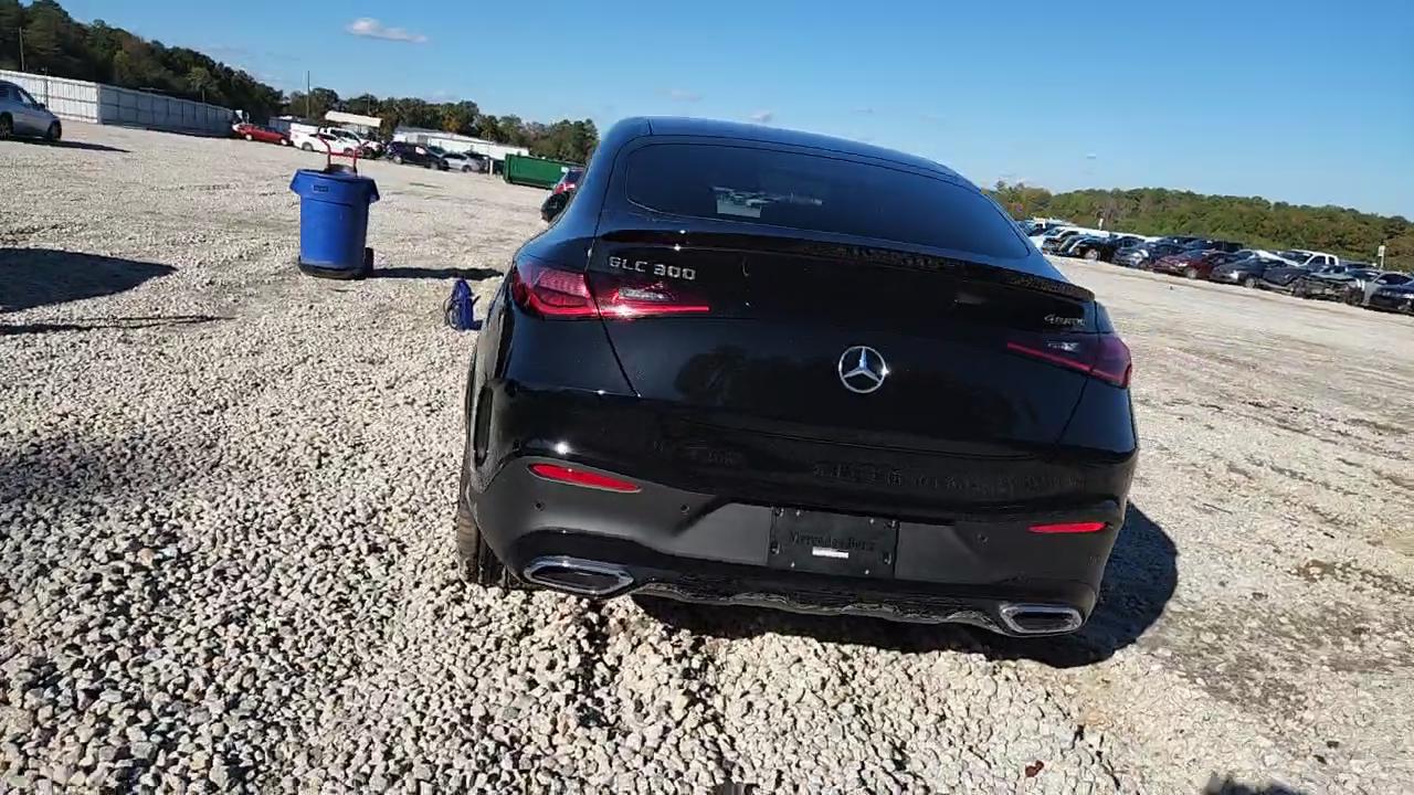 Фото: W1NKJ4HB7TF428287