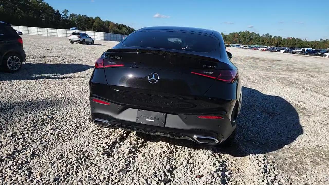 Фото: W1NKJ4HB7TF428287