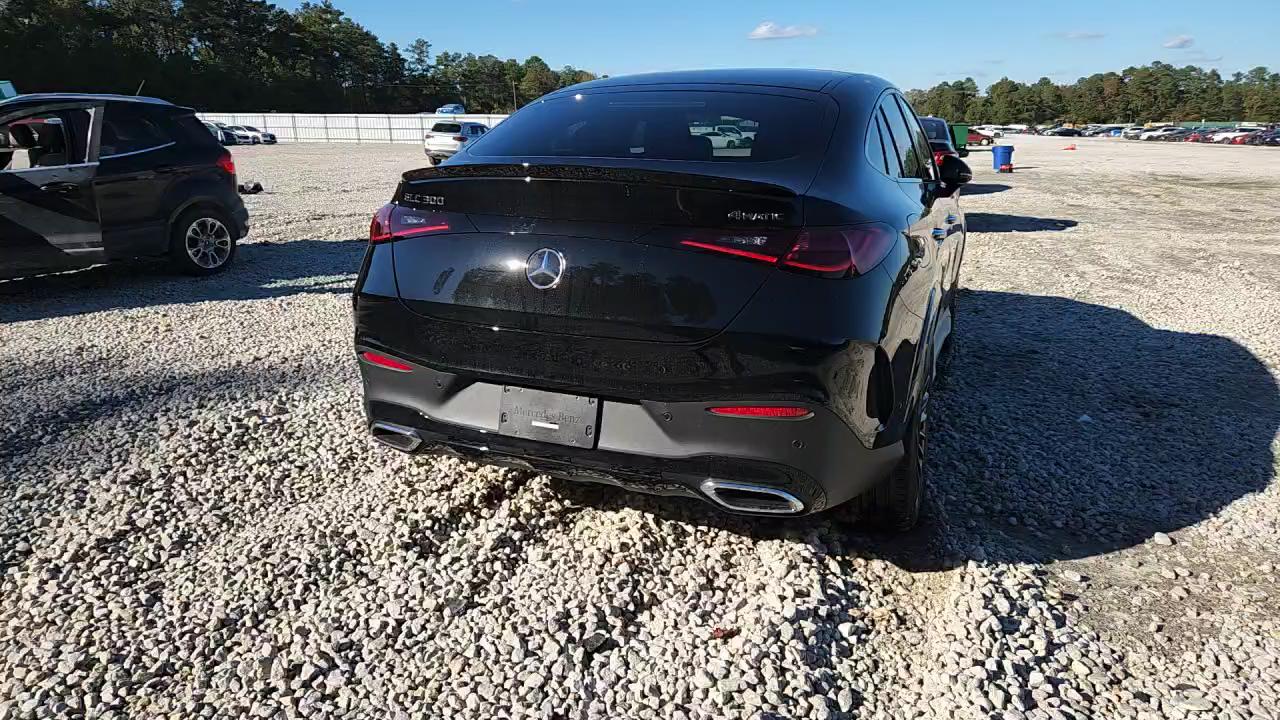 Фото: W1NKJ4HB7TF428287