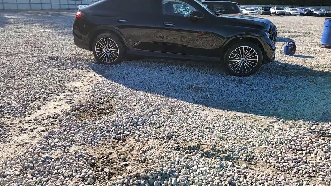 Фото: W1NKJ4HB7TF428287