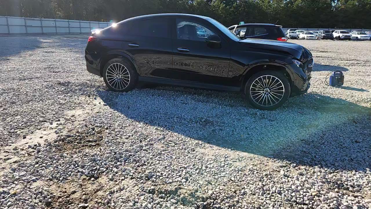 Фото: W1NKJ4HB7TF428287