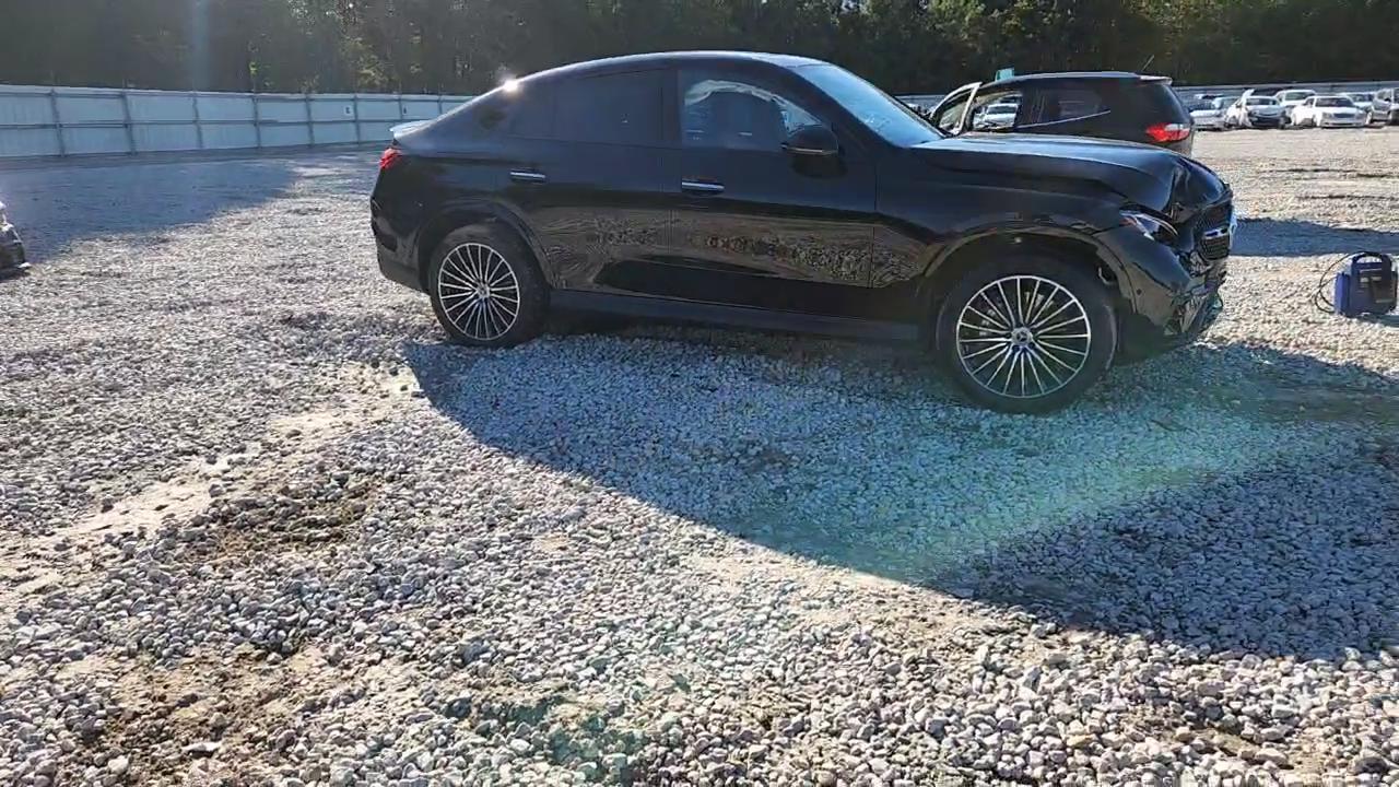 Фото: W1NKJ4HB7TF428287