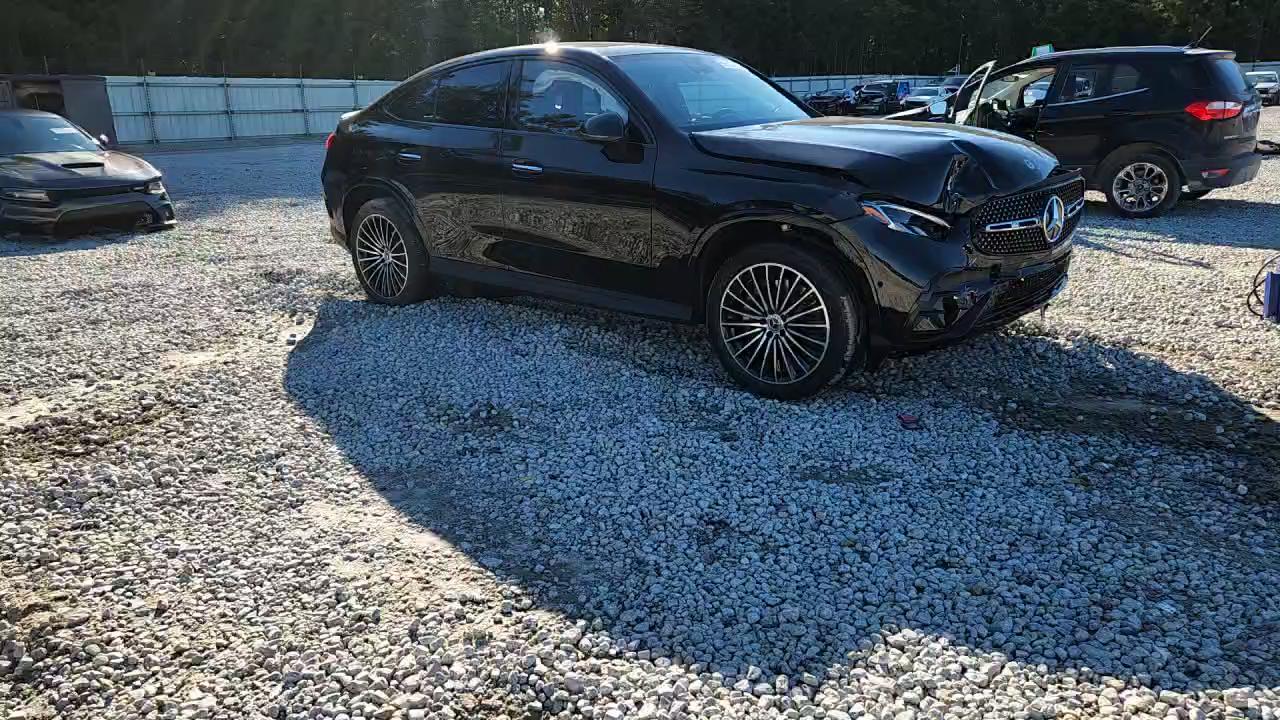 Фото: W1NKJ4HB7TF428287