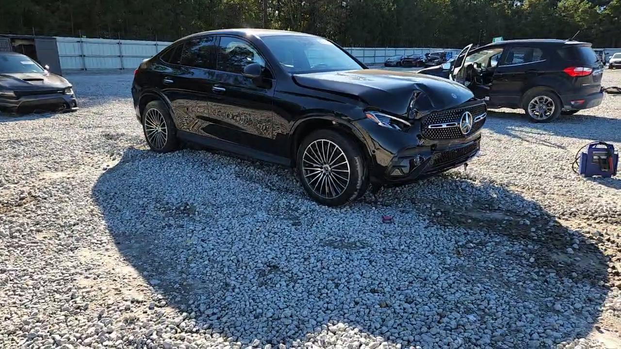 Фото: W1NKJ4HB7TF428287