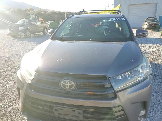 2018 Toyota Highlander Se VIN: 5TDJZRFH6JS861516 Lot: 87023085
