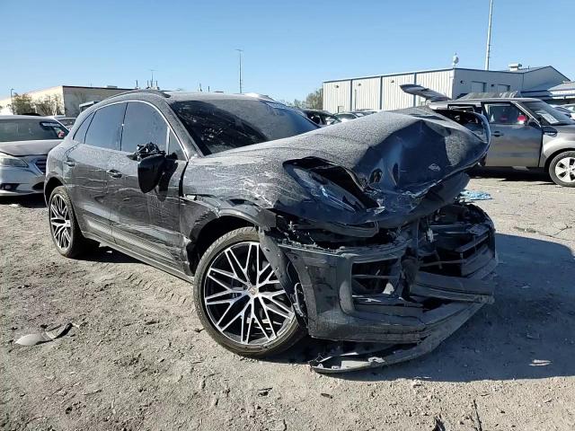 2025 Porsche Macan Base VIN: WP1AA2A59SLB00718 Lot: 85210005
