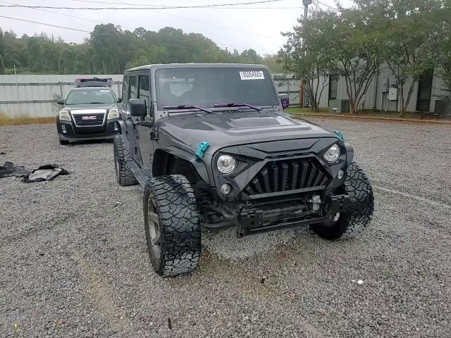 2018 Jeep Wrangler Unlimited Sahara VIN: 1C4BJWEG3JL878701 Lot: 85264925