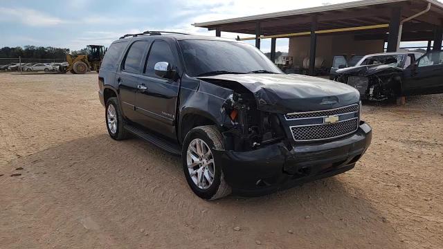 2008 Chevrolet Tahoe K1500 VIN: 1GNFK13088J226046 Lot: 87035155