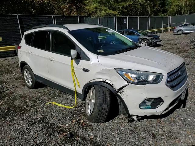 2017 Ford Escape Se VIN: 1FMCU9GD0HUA36494 Lot: 82500765