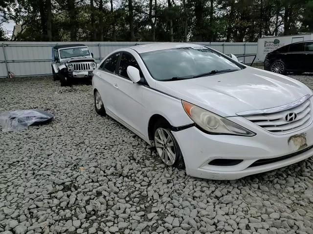 2011 Hyundai Sonata Gls VIN: 5NPEB4AC7BH213243 Lot: 82333625