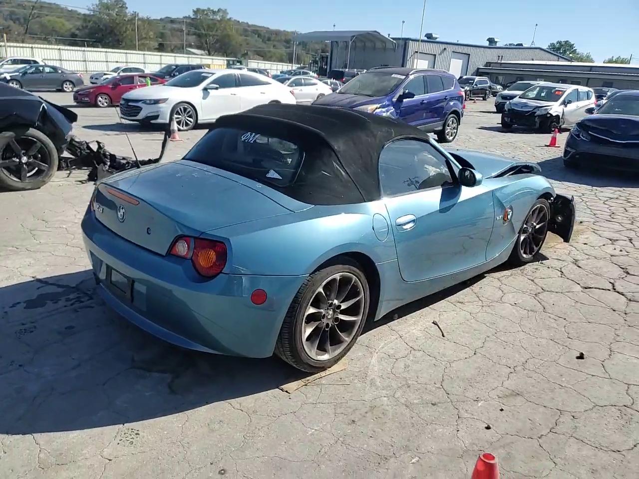 Фото: 4USBT33483LR65847