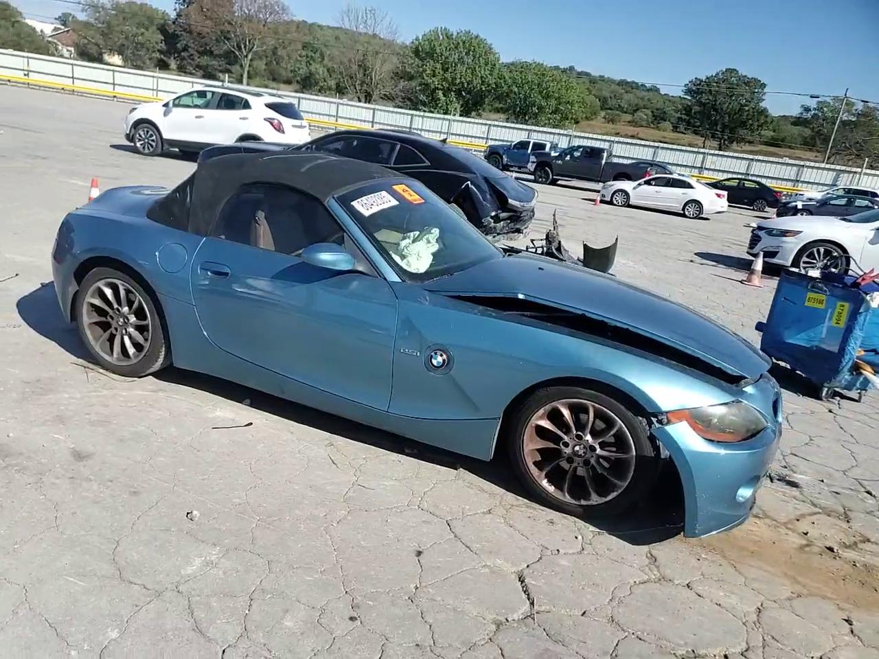 Фото: 4USBT33483LR65847