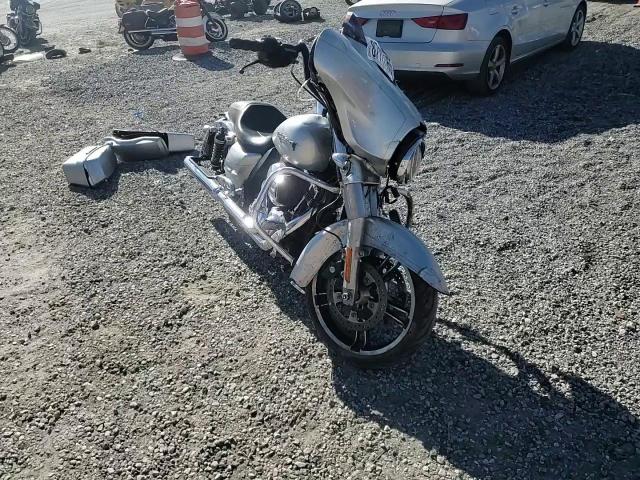 2015 Harley-Davidson Flhxs Street Glide Special VIN: 1HD1KRM18FB626980 Lot: 87117165