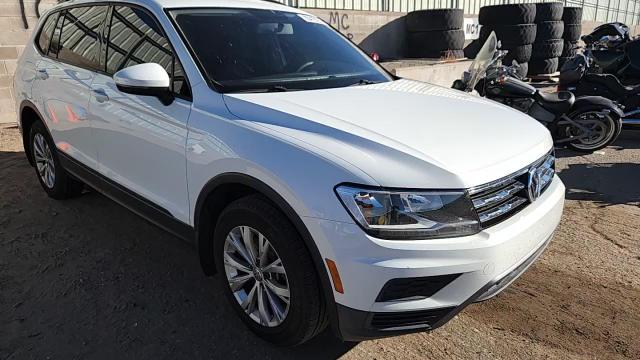 2018 Volkswagen Tiguan S VIN: 3VV1B7AX5JM190607 Lot: 85410295