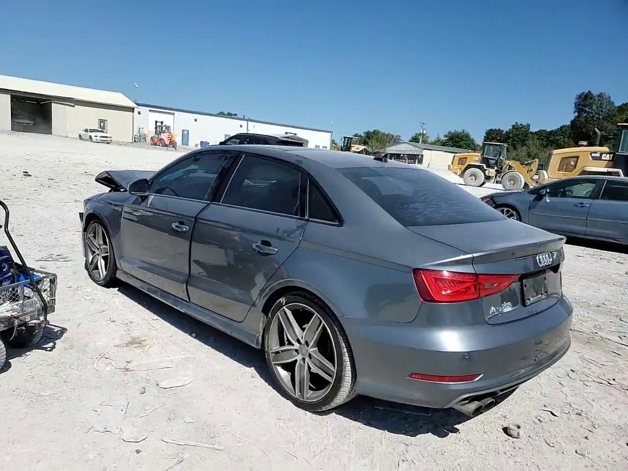 Фото: WAUA7GFF6G1071094