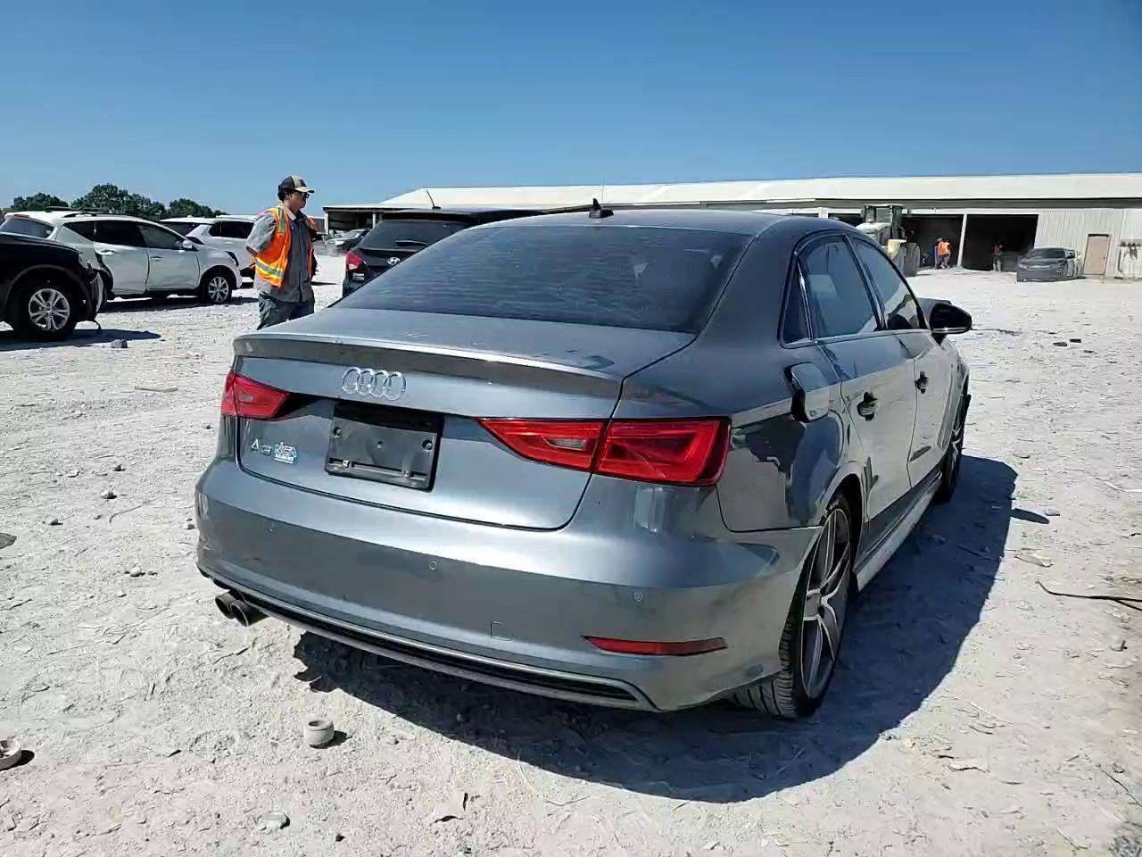 Фото: WAUA7GFF6G1071094