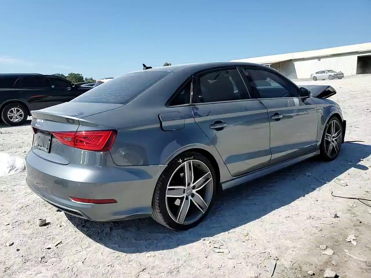 Фото: WAUA7GFF6G1071094