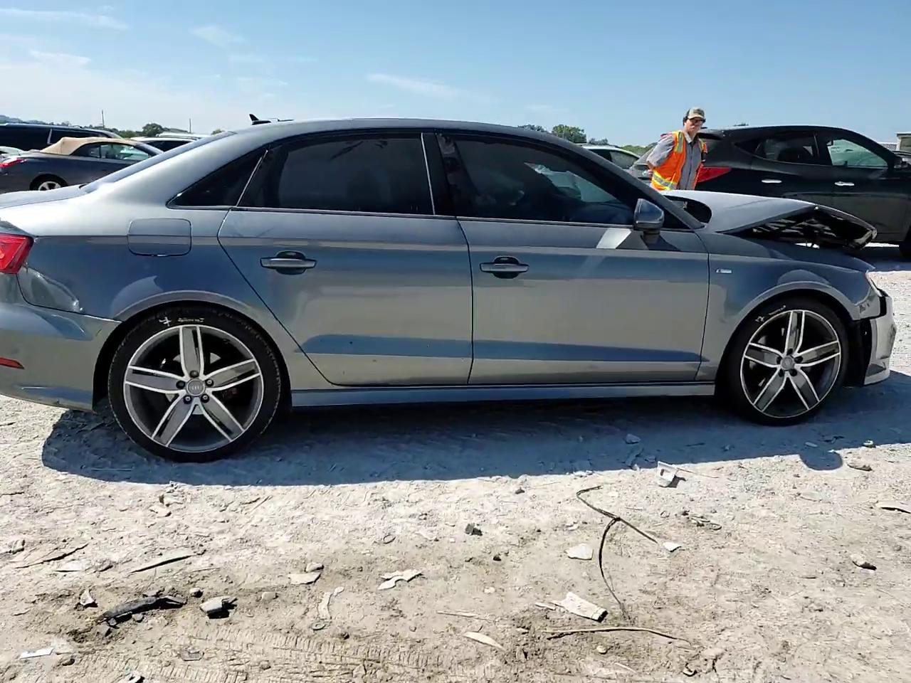 Фото: WAUA7GFF6G1071094