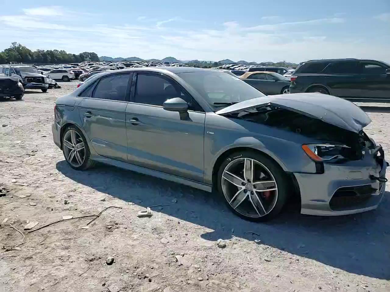 Фото: WAUA7GFF6G1071094