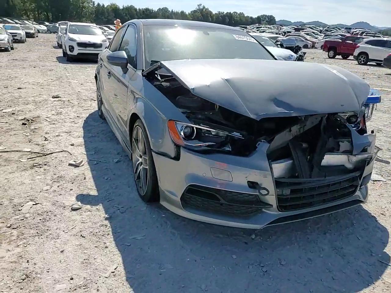 Фото: WAUA7GFF6G1071094