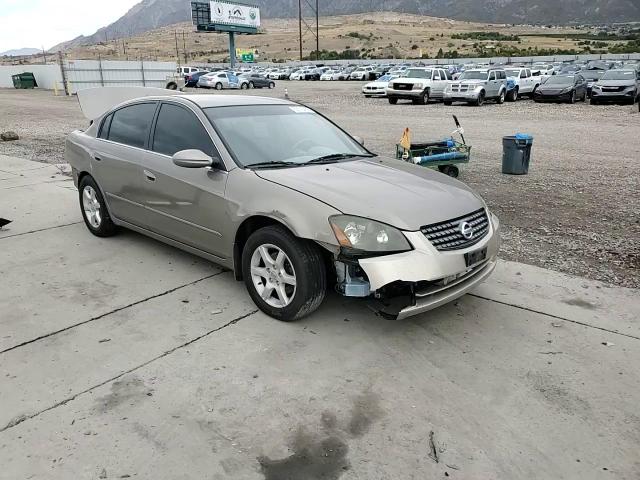 2005 Nissan Altima S VIN: 1N4AL11D25C153980 Lot: 82210435