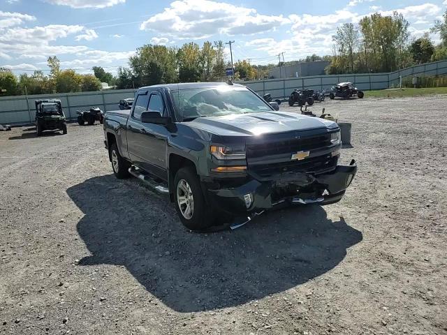 2017 Chevrolet Silverado K1500 Lt VIN: 1GCVKREC5HZ250963 Lot: 82212165