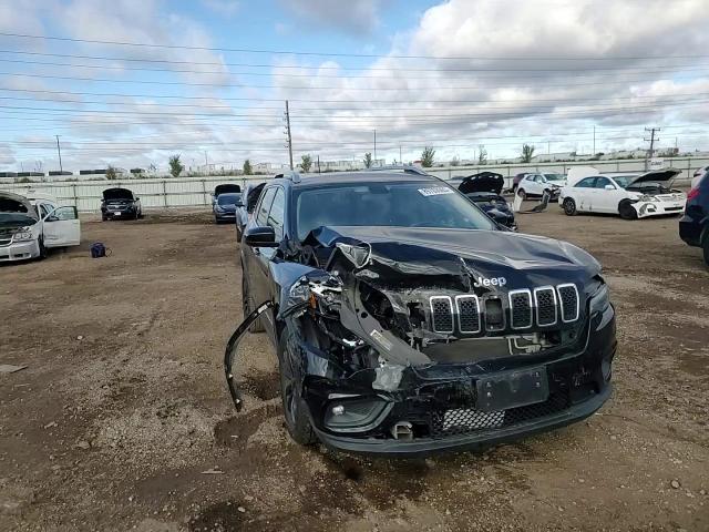 2019 Jeep Cherokee Latitude VIN: 1C4PJLCBXKD359071 Lot: 89703565