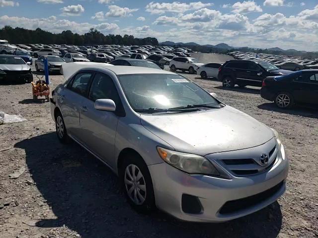 2011 Toyota Corolla Base VIN: 2T1BU4EE1BC590162 Lot: 81972215