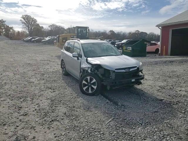 2017 Subaru Forester 2.5I Premium VIN: JF2SJAEC0HH417549 Lot: 90512105