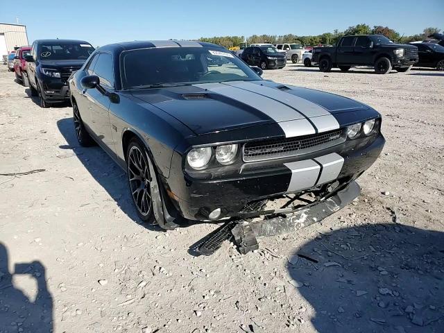 2013 Dodge Challenger Srt-8 VIN: 2C3CDYCJ4DH635829 Lot: 89540765