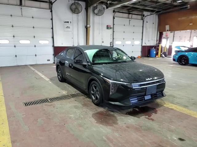 2025 Kia K4 Lx VIN: 3KPFT4DE0SE134001 Lot: 85283575
